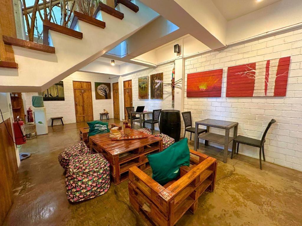 Cabins By Eco Hotels Tagaytay City Exterior foto